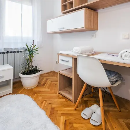 L & V Apartamento Split