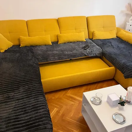Apartamento L & V *