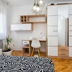 L & V Apartamento