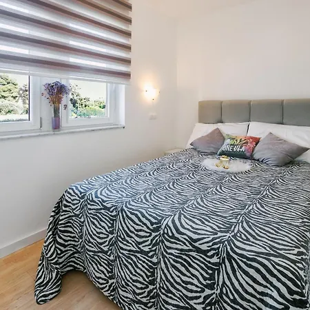 L & V Apartman