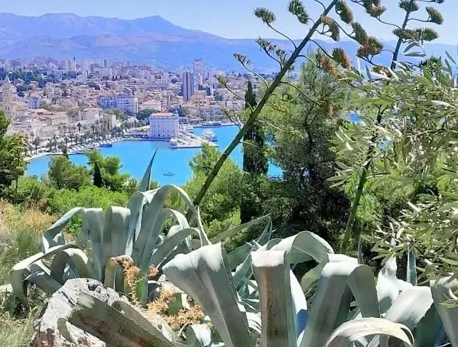 L & V アパート *