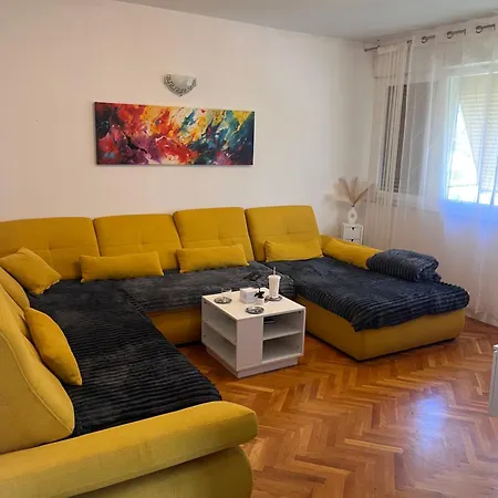 L & V Apartman